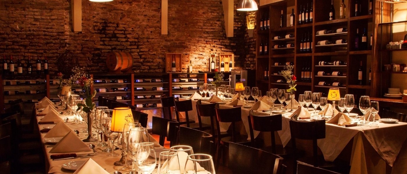 Wine bar